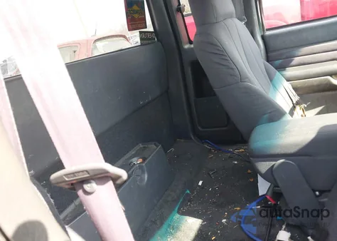 2003 GMC Sonoma Sls из США, поврежденный, VIN 1GTCS19X238283262